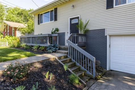4560 Center Road Brunswick OH 44212