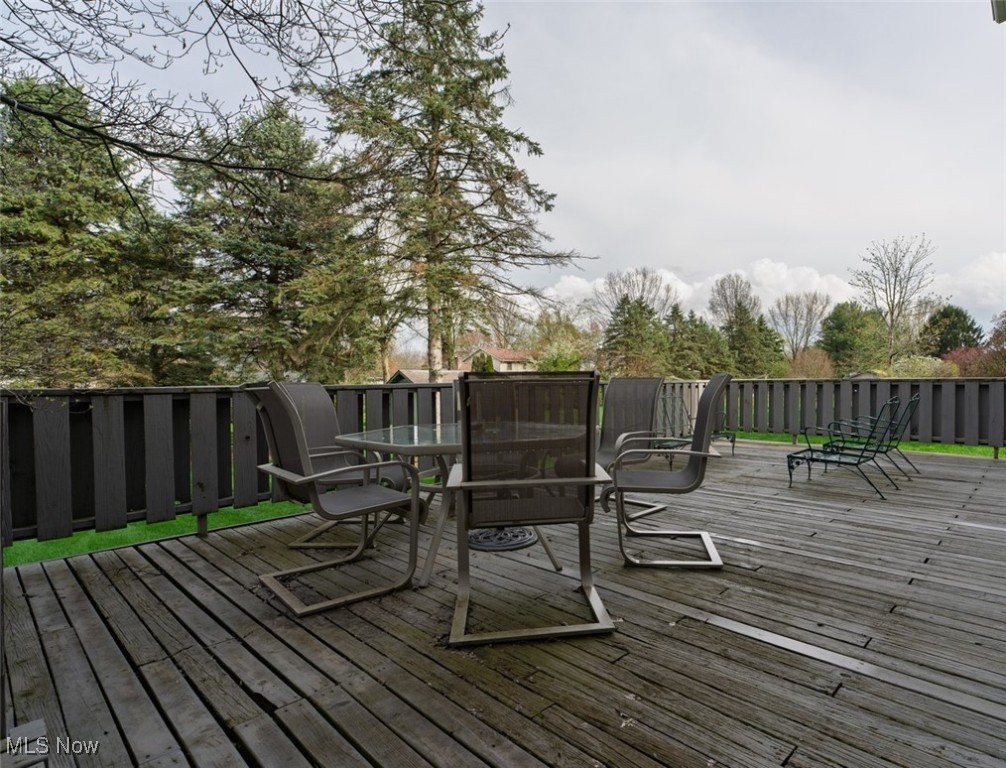 326 Eastbury Avenue NE North Canton OH 44720