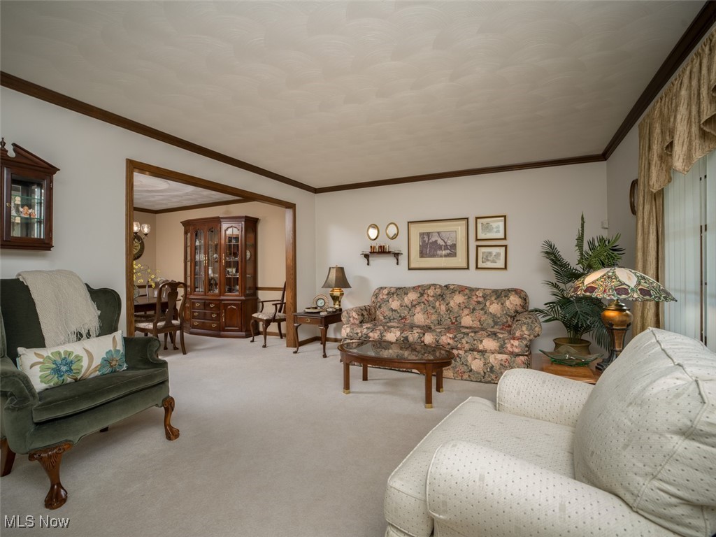 326 Eastbury Avenue NE North Canton OH 44720