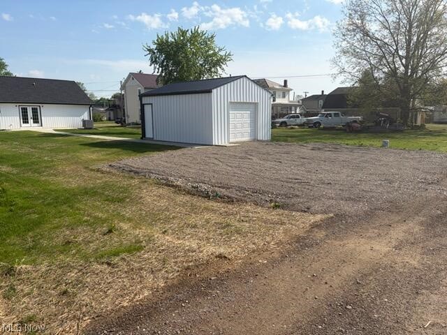 165 W 3rd Street Frazeysburg OH 43822