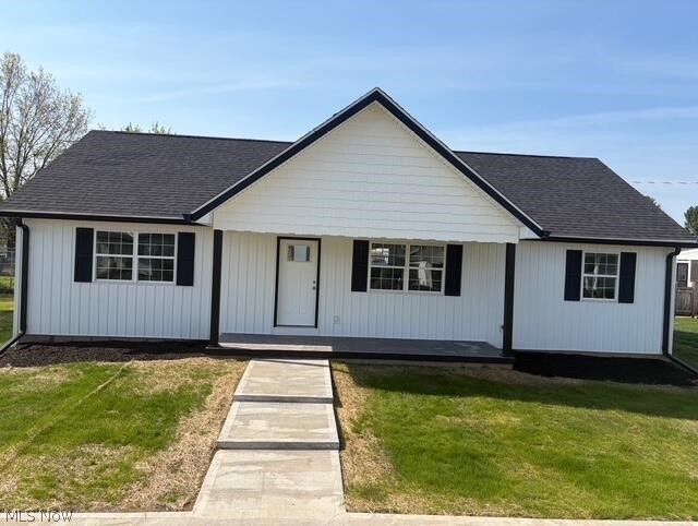165 W 3rd Street Frazeysburg OH 43822
