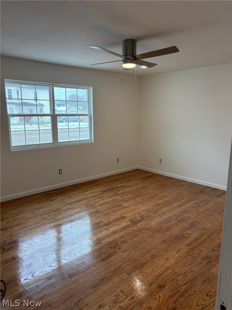 165 W 3rd Street Frazeysburg OH 43822