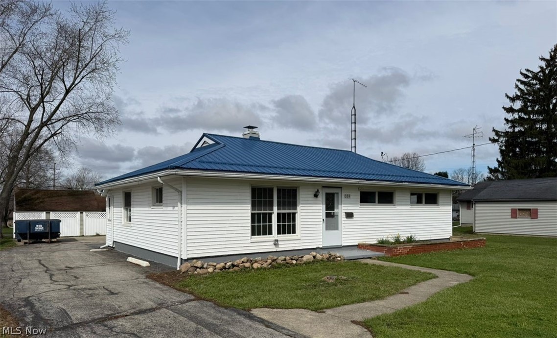 359 Denman Avenue Cortland OH 44410