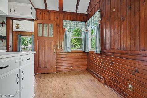 10528 Country Club Lane Deerfield OH 44449