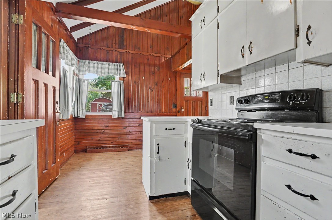 10528 Country Club Lane Deerfield OH 44449