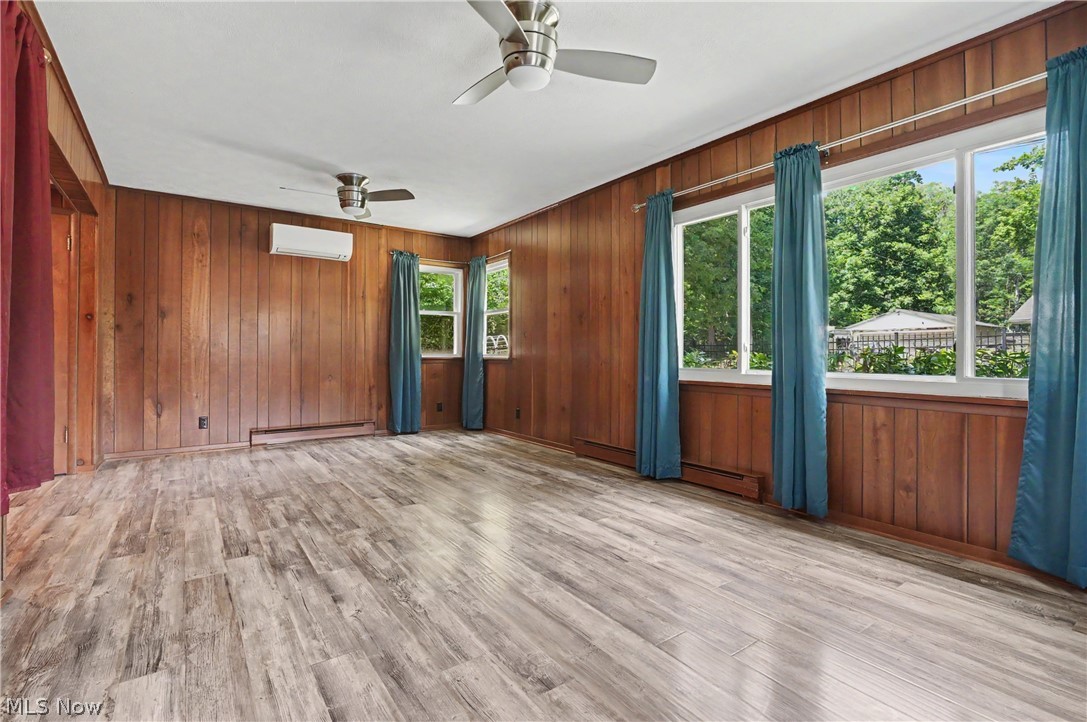 10528 Country Club Lane Deerfield OH 44449