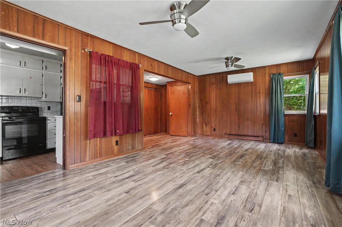 10528 Country Club Lane Deerfield OH 44449