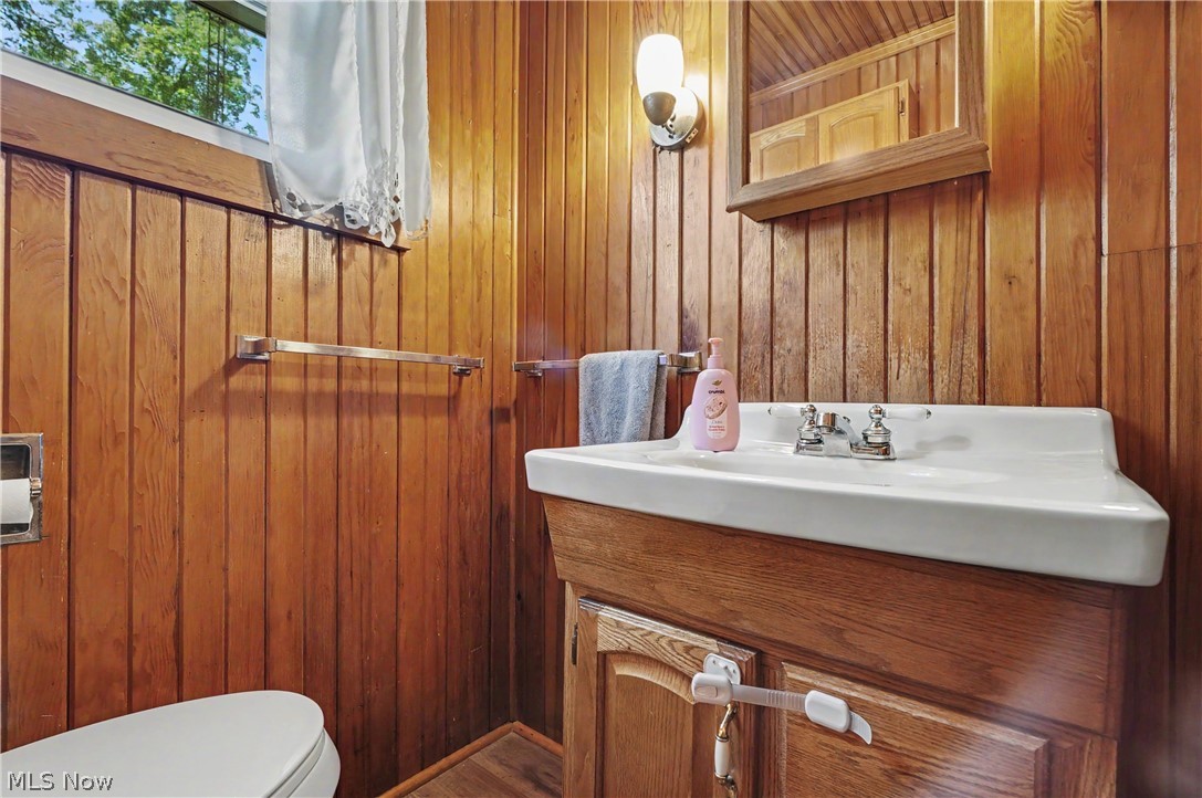 10528 Country Club Lane Deerfield OH 44449