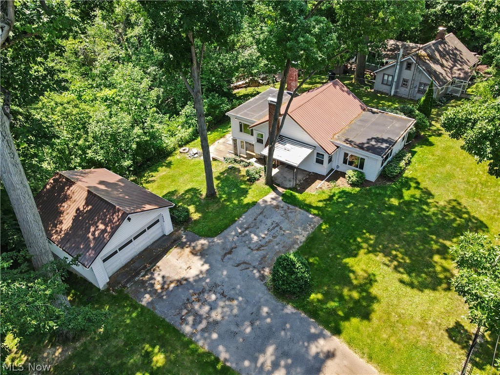 10528 Country Club Lane Deerfield OH 44449