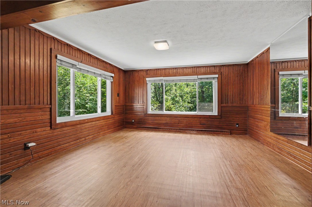 10528 Country Club Lane Deerfield OH 44449