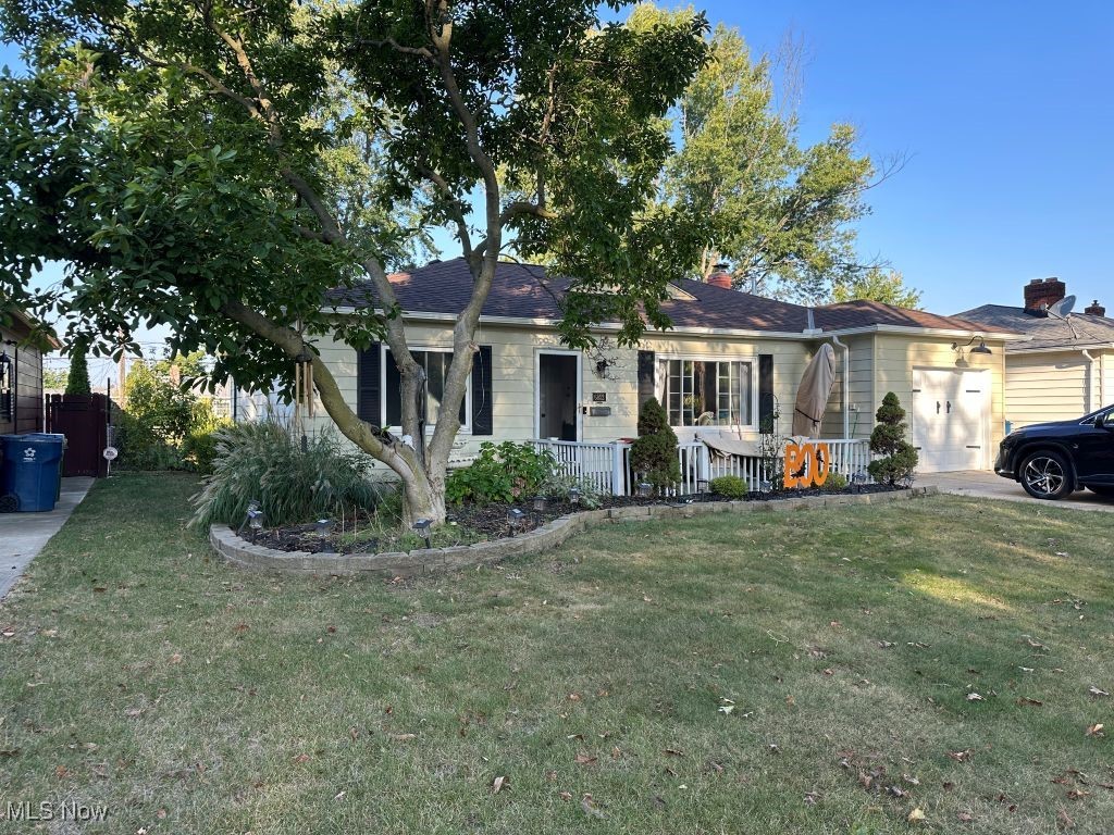 6852 Oakwood Road Parma Heights OH 44130