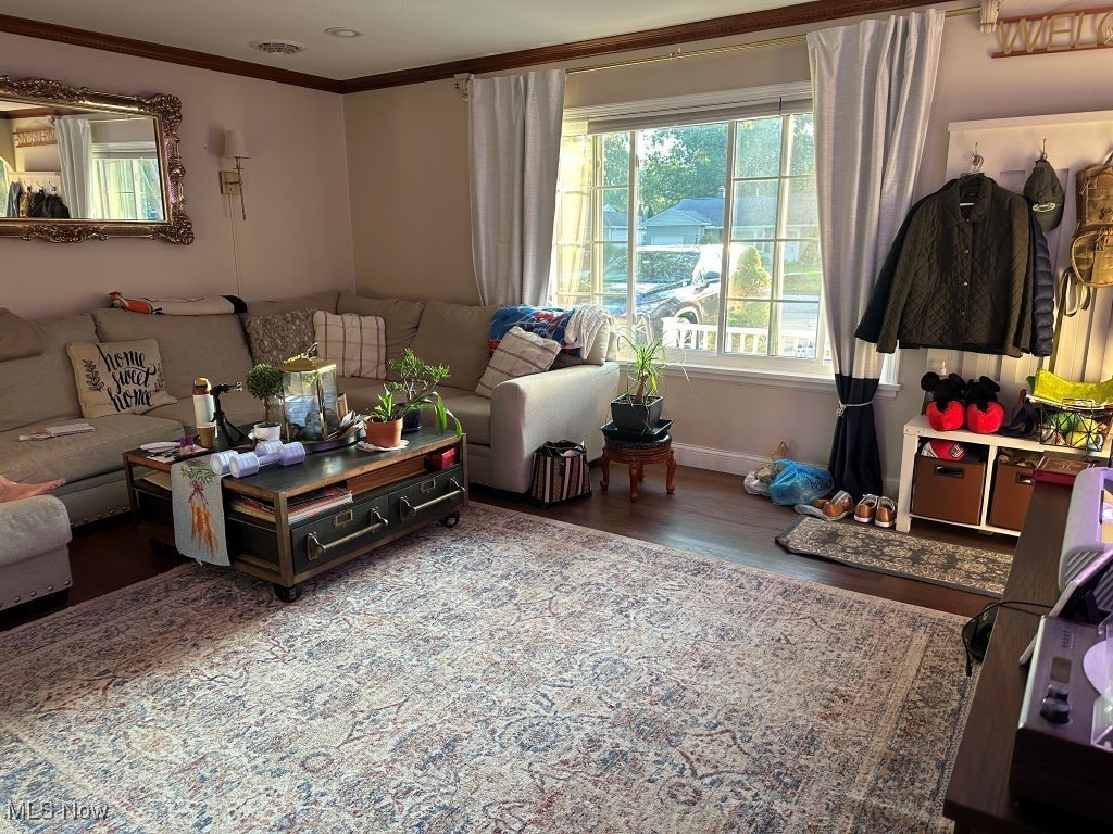 6852 Oakwood Road Parma Heights OH 44130