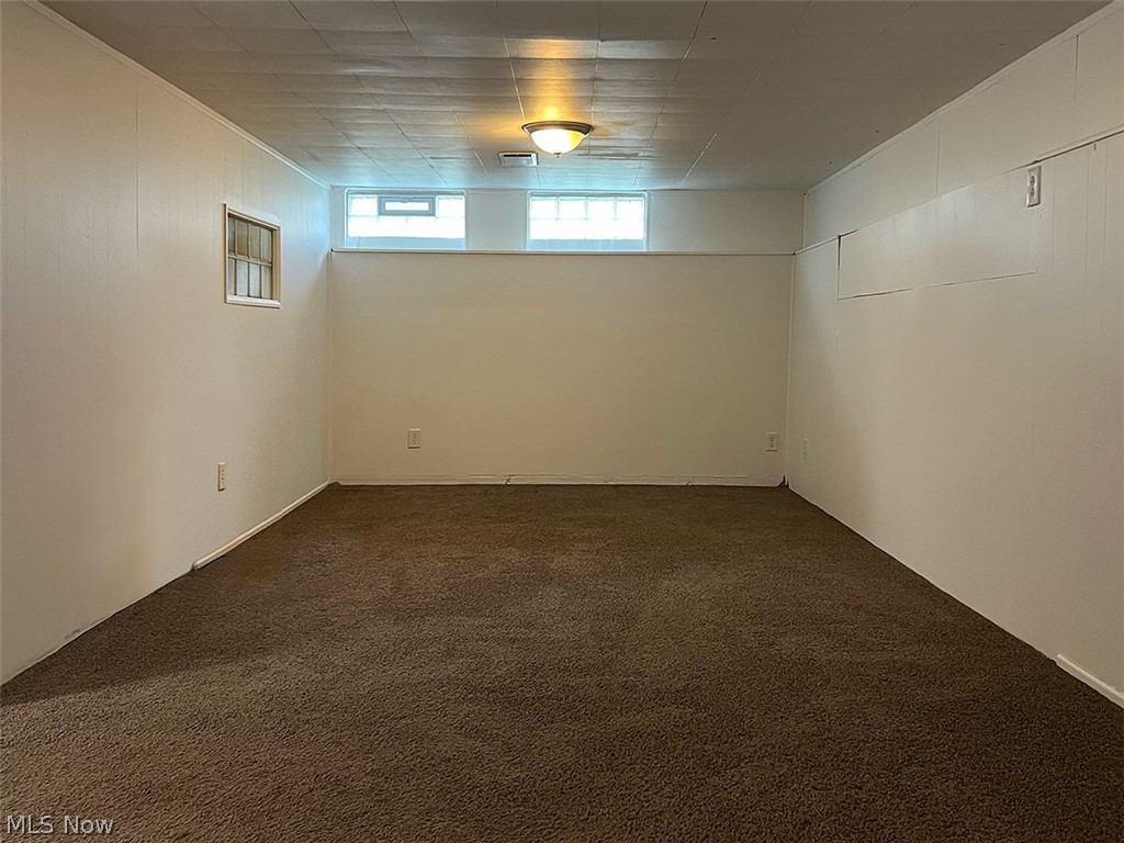 9203 Torrence Avenue Brooklyn OH 44144