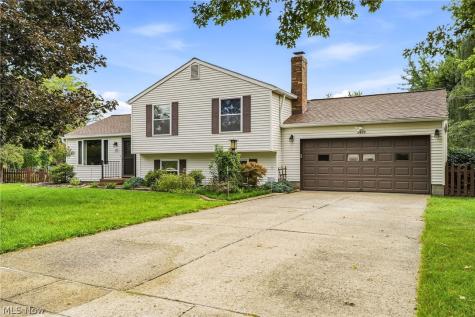 5489 Young Road Stow OH 44224