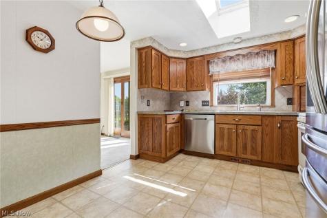 5489 Young Road Stow OH 44224
