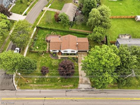 5489 Young Road Stow OH 44224