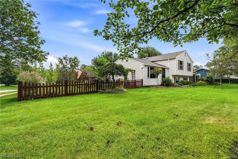 5489 Young Road Stow OH 44224