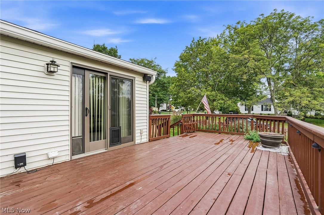 5489 Young Road Stow OH 44224