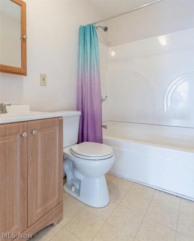 10715 Elmarge Avenue Cleveland OH 44105