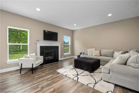 8109 Ashford Circle North Ridgeville OH 44039