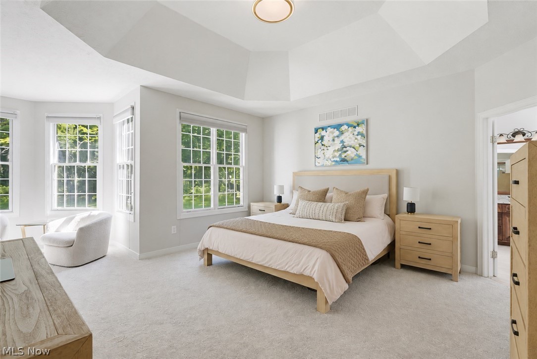 8390 Bainbrook Drive Chagrin Falls OH 44023