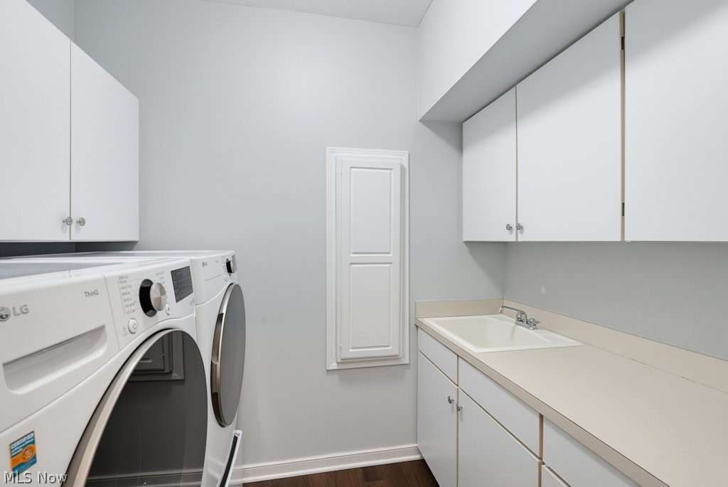 8390 Bainbrook Drive Chagrin Falls OH 44023