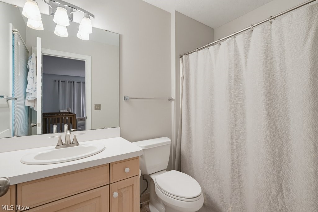 8390 Bainbrook Drive Chagrin Falls OH 44023