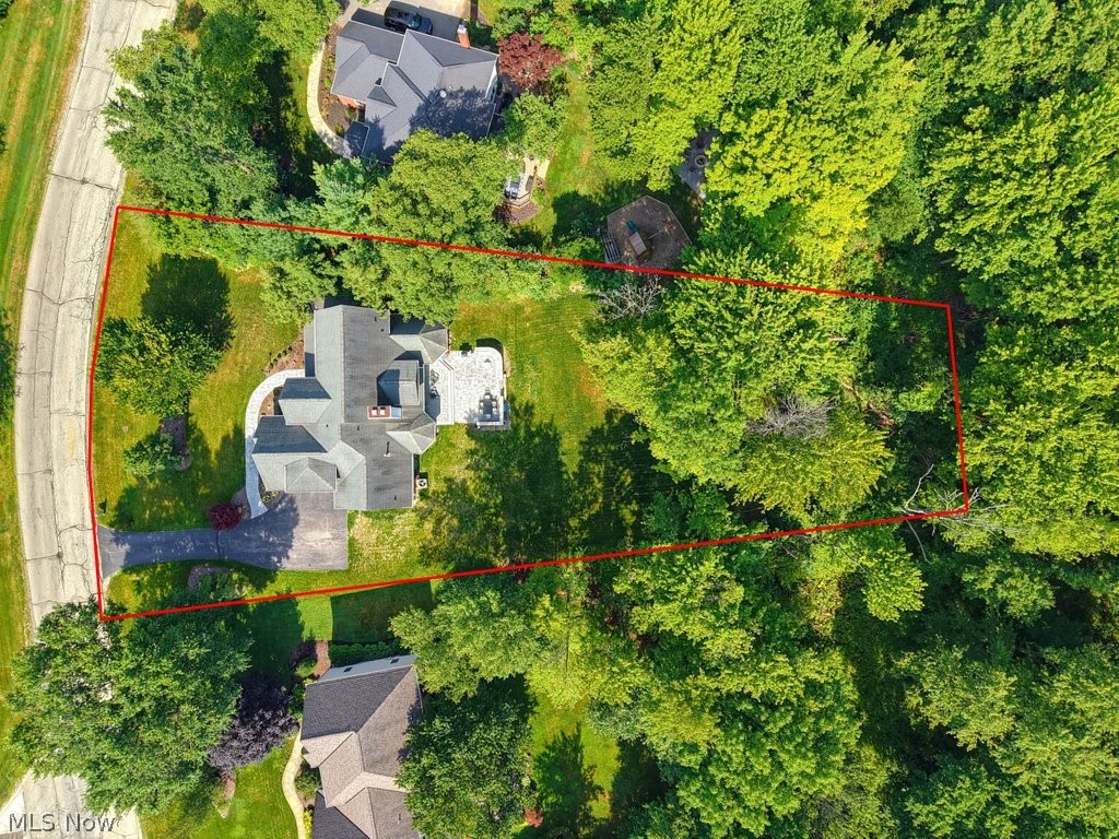 8390 Bainbrook Drive Chagrin Falls OH 44023