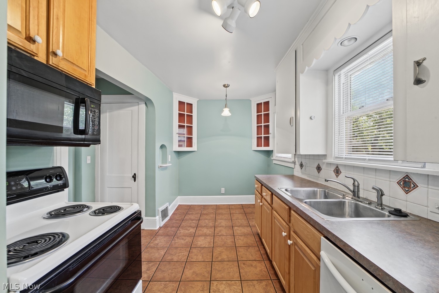 14308 Garfield Avenue Lakewood OH 44107