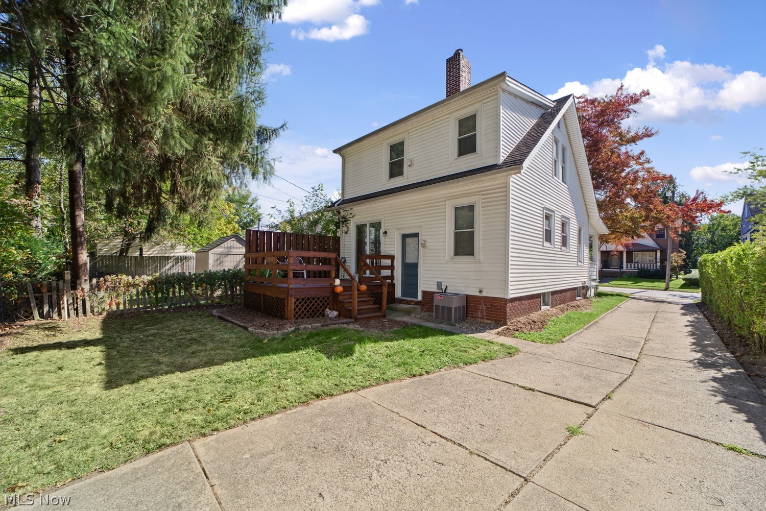 14308 Garfield Avenue Lakewood OH 44107