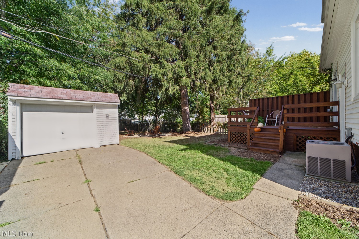 14308 Garfield Avenue Lakewood OH 44107