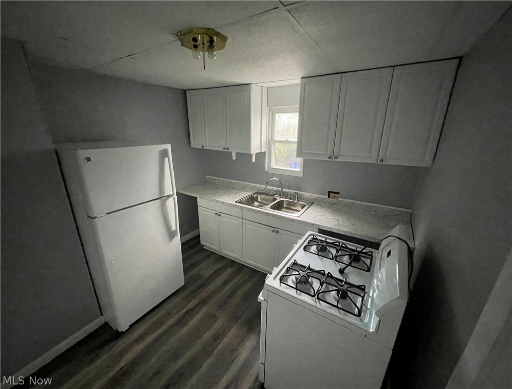 1178 E 147th Street Cleveland OH 44110