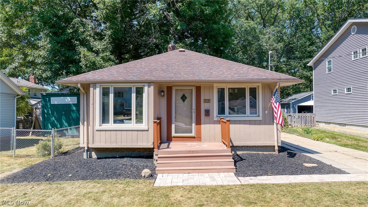 24914 E Oakland Bay Village OH 44140