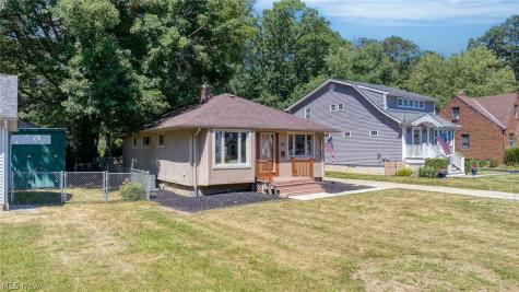 24914 E Oakland Bay Village OH 44140