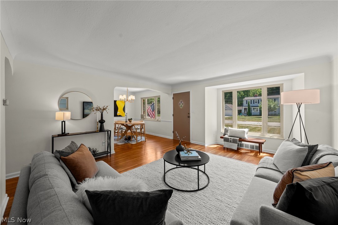 24914 E Oakland Bay Village OH 44140