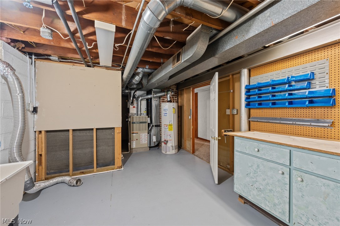 24914 E Oakland Bay Village OH 44140
