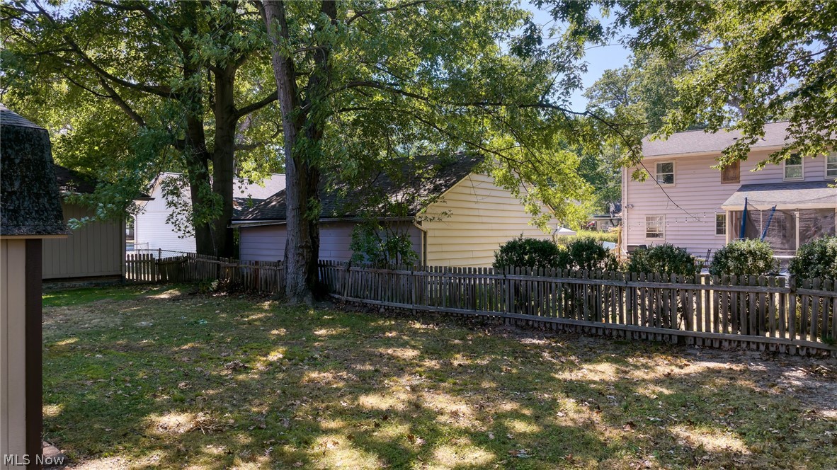 24914 E Oakland Bay Village OH 44140