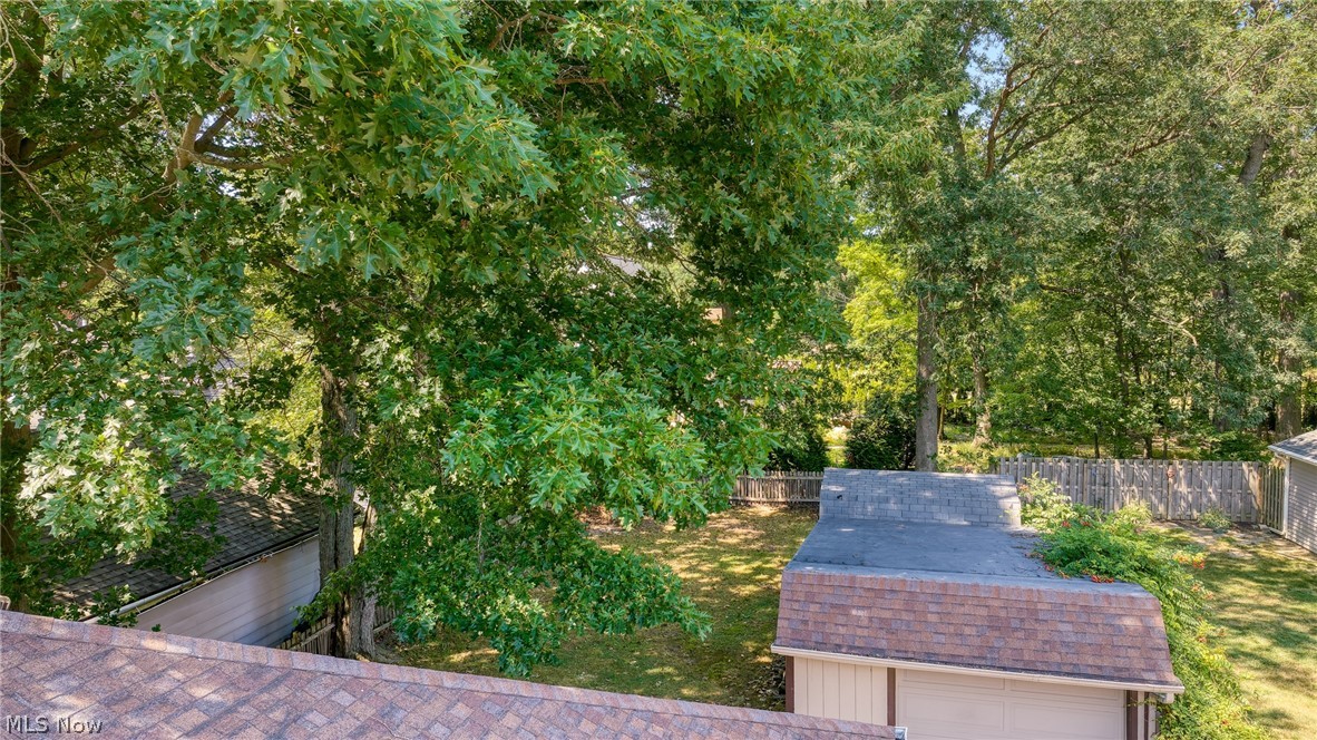 24914 E Oakland Bay Village OH 44140