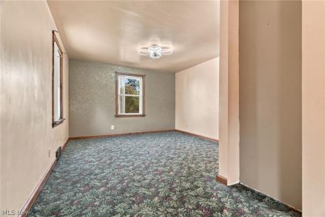 2459 Georgetown Road NE Canton OH 44704