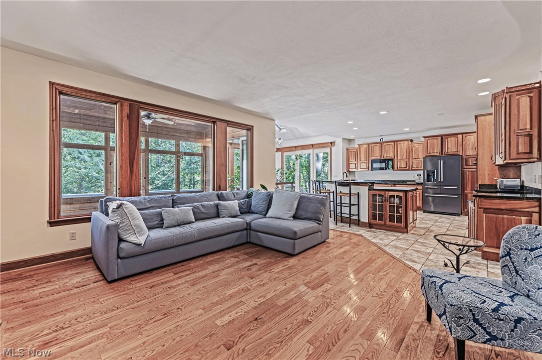 17351 Fish Creek Trail Chagrin Falls OH 44023