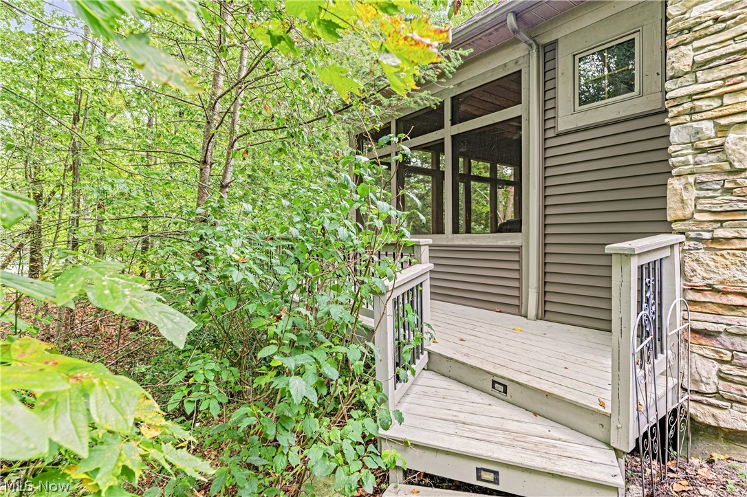 17351 Fish Creek Trail Chagrin Falls OH 44023