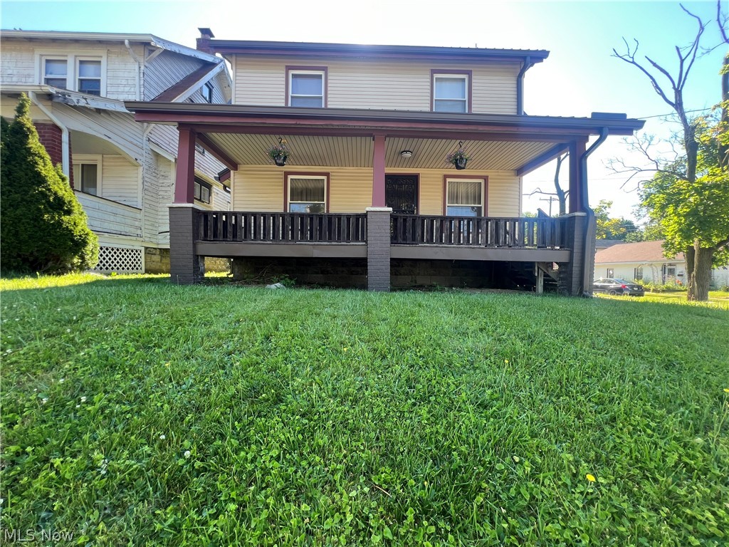 403 N Saint Clair Street Girard OH 44420