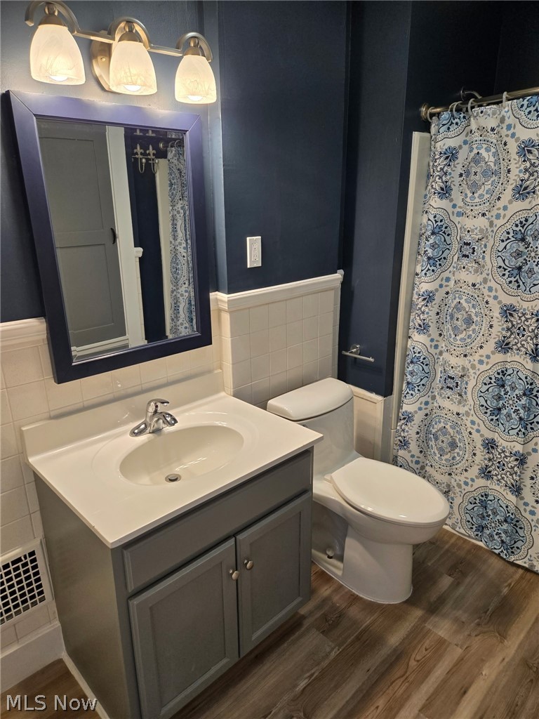 403 N Saint Clair Street Girard OH 44420