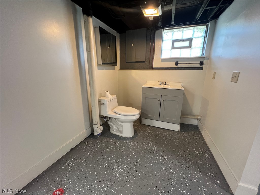 403 N Saint Clair Street Girard OH 44420