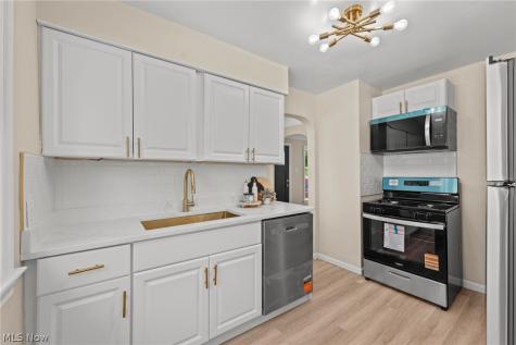 5803 Morningside Drive Parma OH 44129