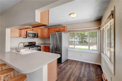 626 Alameda Avenue Cuyahoga Falls OH 44221