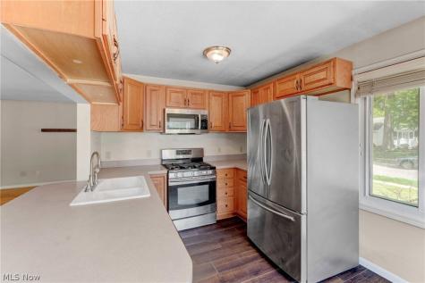 626 Alameda Avenue Cuyahoga Falls OH 44221