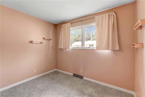 626 Alameda Avenue Cuyahoga Falls OH 44221