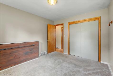 626 Alameda Avenue Cuyahoga Falls OH 44221