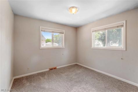626 Alameda Avenue Cuyahoga Falls OH 44221